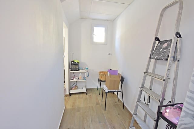 Kommersiell till salu i Jerez de la Frontera - 180 000 € (Ref: 9301043)