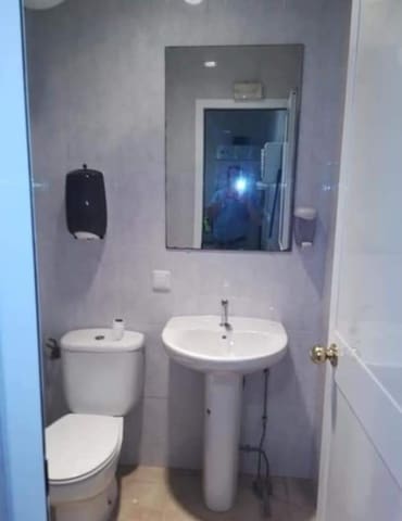 Erhverv til salg i El Puerto de Santa María - € 58.000 (Ref: 9321895)