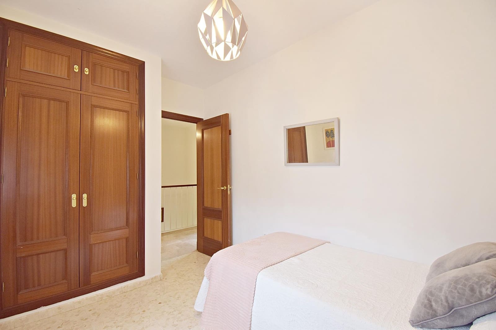 4 bedroom Terraced Villa for sale in Jerez de la Frontera - € 329,900 (Ref: 9334953)