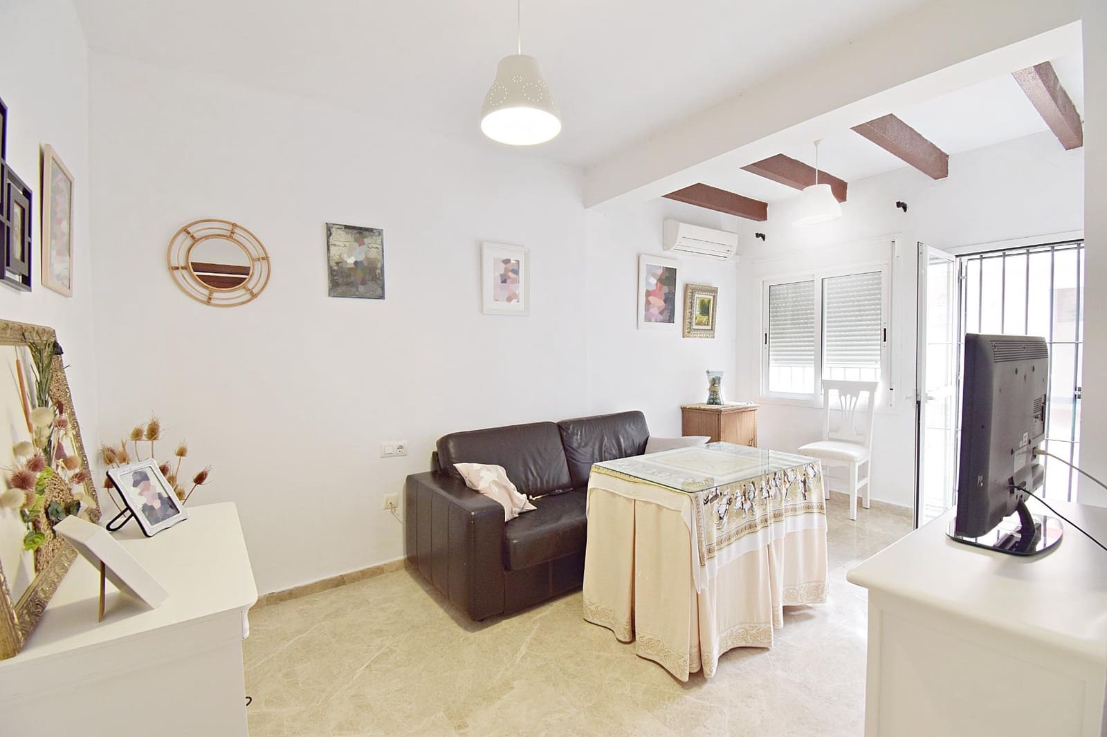 4 bedroom Terraced Villa for sale in Jerez de la Frontera - € 329,900 (Ref: 9334953)