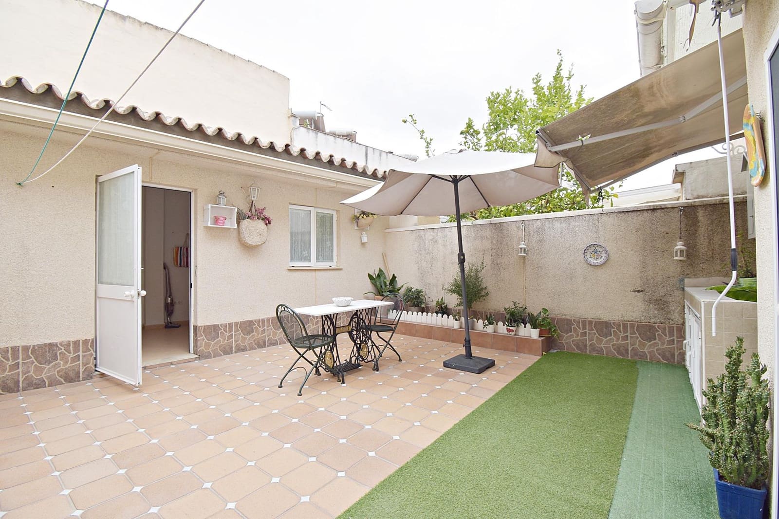4 bedroom Terraced Villa for sale in Jerez de la Frontera - € 329,900 (Ref: 9334953)