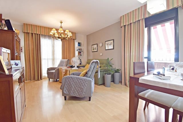 4 sypialnia Penthouse na sprzedaż w Puerto Real z basenem garażem - 365 000 € (Ref: 9349542)