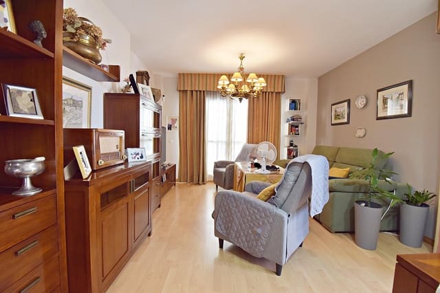 4 sypialnia Penthouse na sprzedaż w Puerto Real z basenem garażem - 365 000 € (Ref: 9349542)