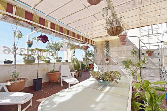 4 sypialnia Penthouse na sprzedaż w Puerto Real z basenem garażem - 365 000 € (Ref: 9349542)