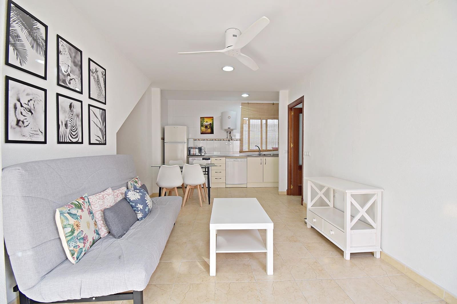 2 soverom Leilighet til salgs i Chipiona med garasje - € 299 900 (Ref: 9401037)