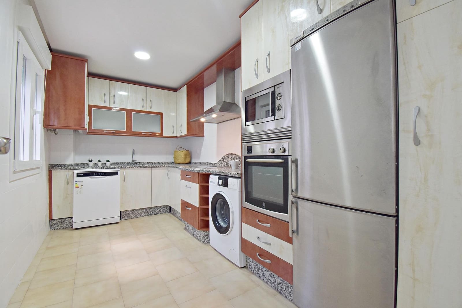 3 slaapkamer Flat te koop in Jerez de la Frontera met garage - € 235.000 (Ref: 9427208)