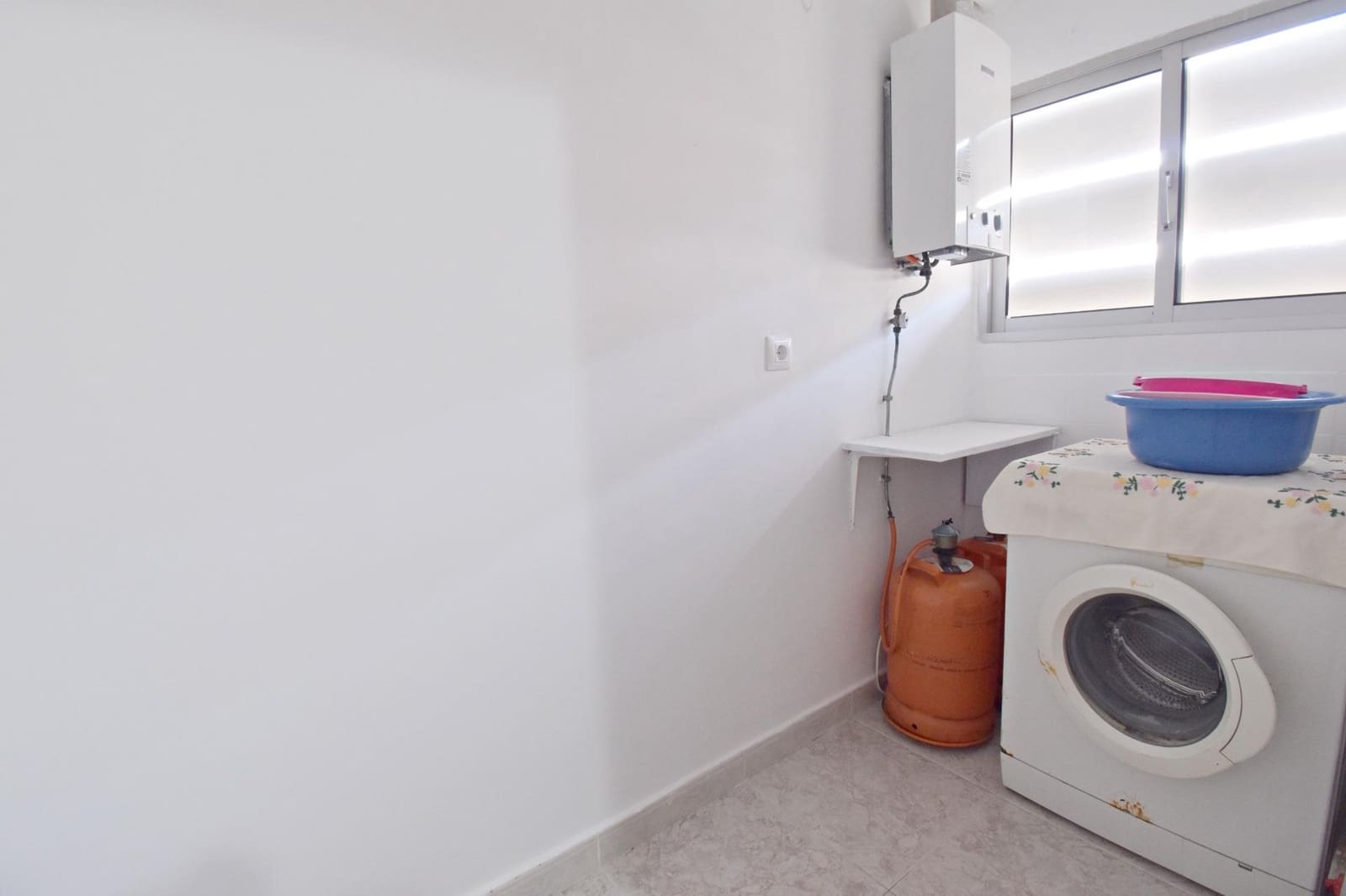 3 slaapkamer Flat te koop in Jerez de la Frontera - € 125.000 (Ref: 9431069)