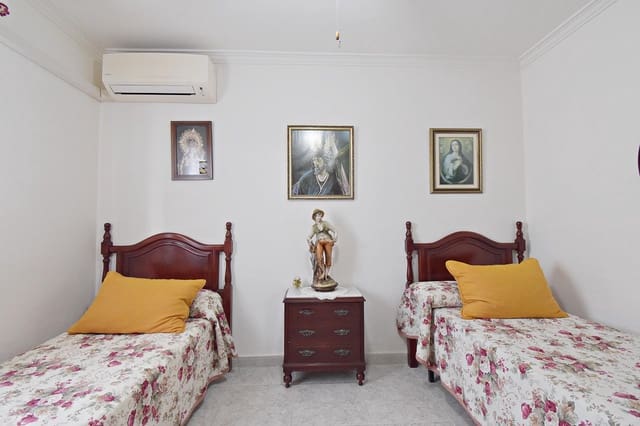 3 soveværelse Lejlighed til salg i Jerez de la Frontera - € 125.000 (Ref: 9431069)