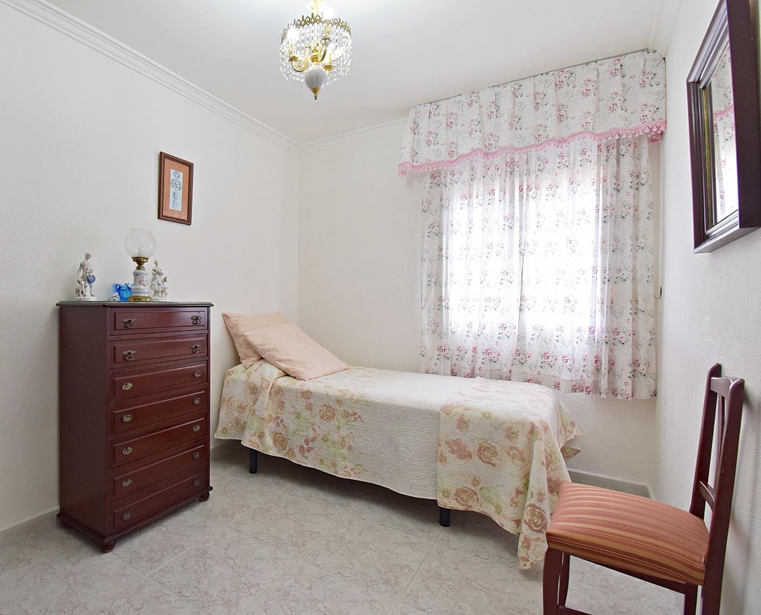 3 slaapkamer Flat te koop in Jerez de la Frontera - € 125.000 (Ref: 9431069)