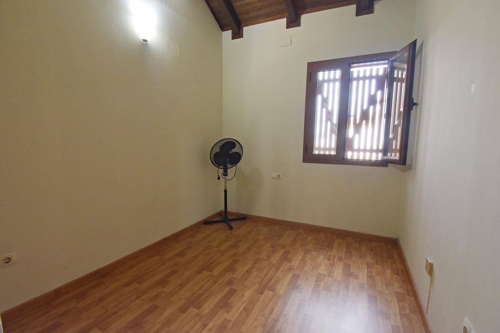 3 sypialnia Dom szeregowy na sprzedaż w Jerez de la Frontera z basenem garażem - 298 000 € (Ref: 9462076)