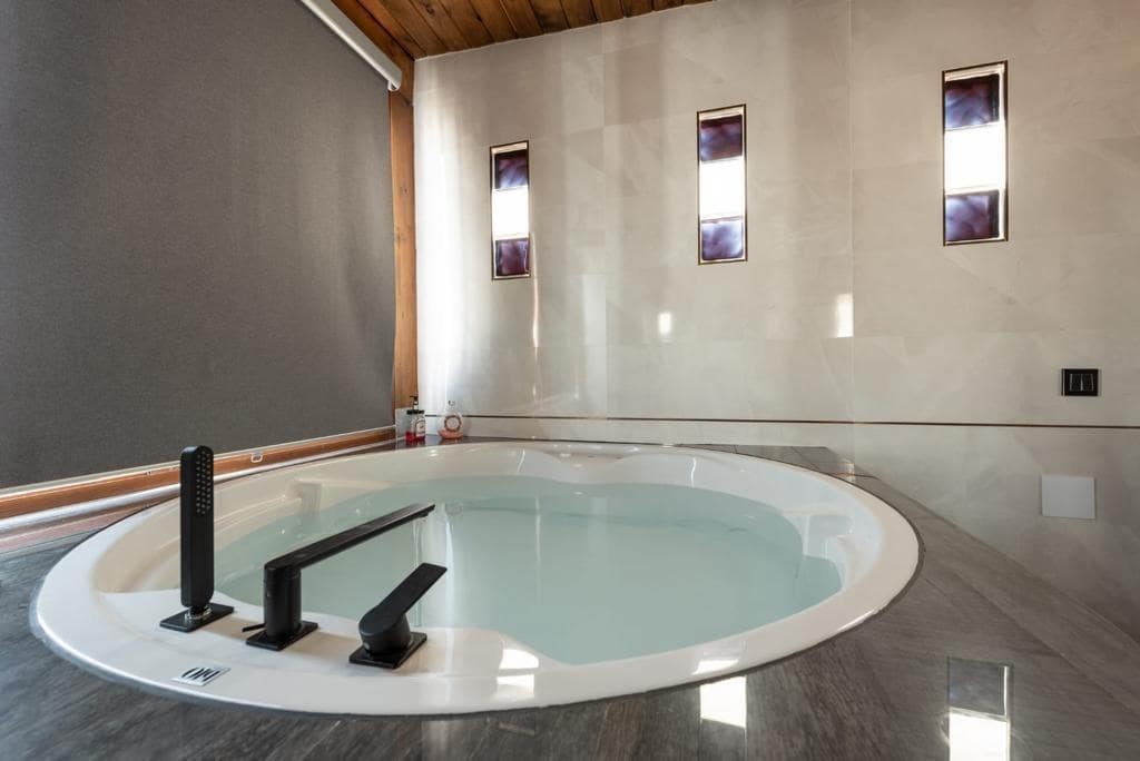 2 makuuhuone Kattohuoneisto myytävänä paikassa Jerez de la Frontera mukana 
autotalli - 340 000 € (Ref: 9470692)