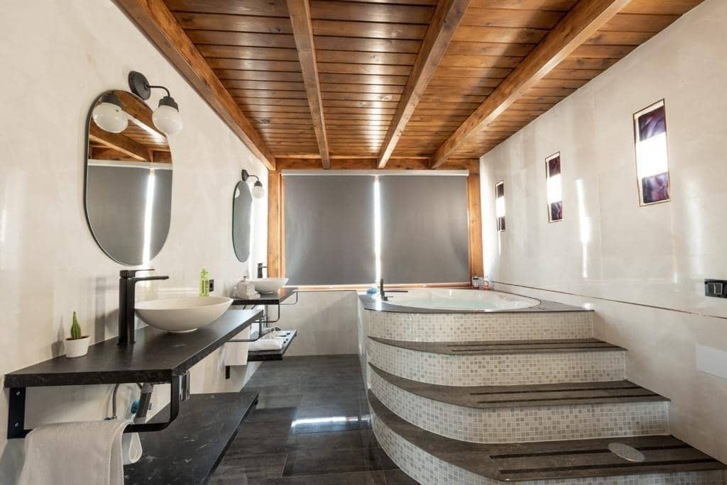 2 makuuhuone Kattohuoneisto myytävänä paikassa Jerez de la Frontera mukana 
autotalli - 340 000 € (Ref: 9470692)