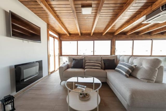 2 makuuhuone Kattohuoneisto myytävänä paikassa Jerez de la Frontera mukana 
autotalli - 340 000 € (Ref: 9470692)