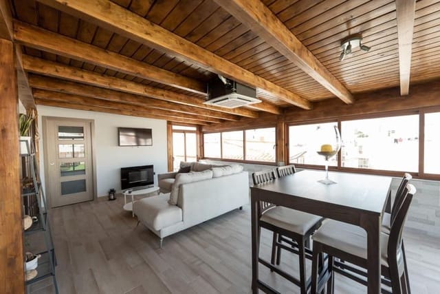 2 makuuhuone Kattohuoneisto myytävänä paikassa Jerez de la Frontera mukana 
autotalli - 340 000 € (Ref: 9470692)