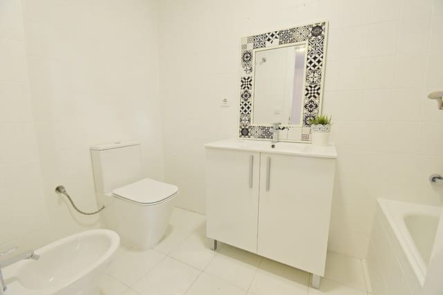 3 quarto Apartamento para venda em Jerez de la Frontera com garagem - 265 000 € (Ref: 9474192)