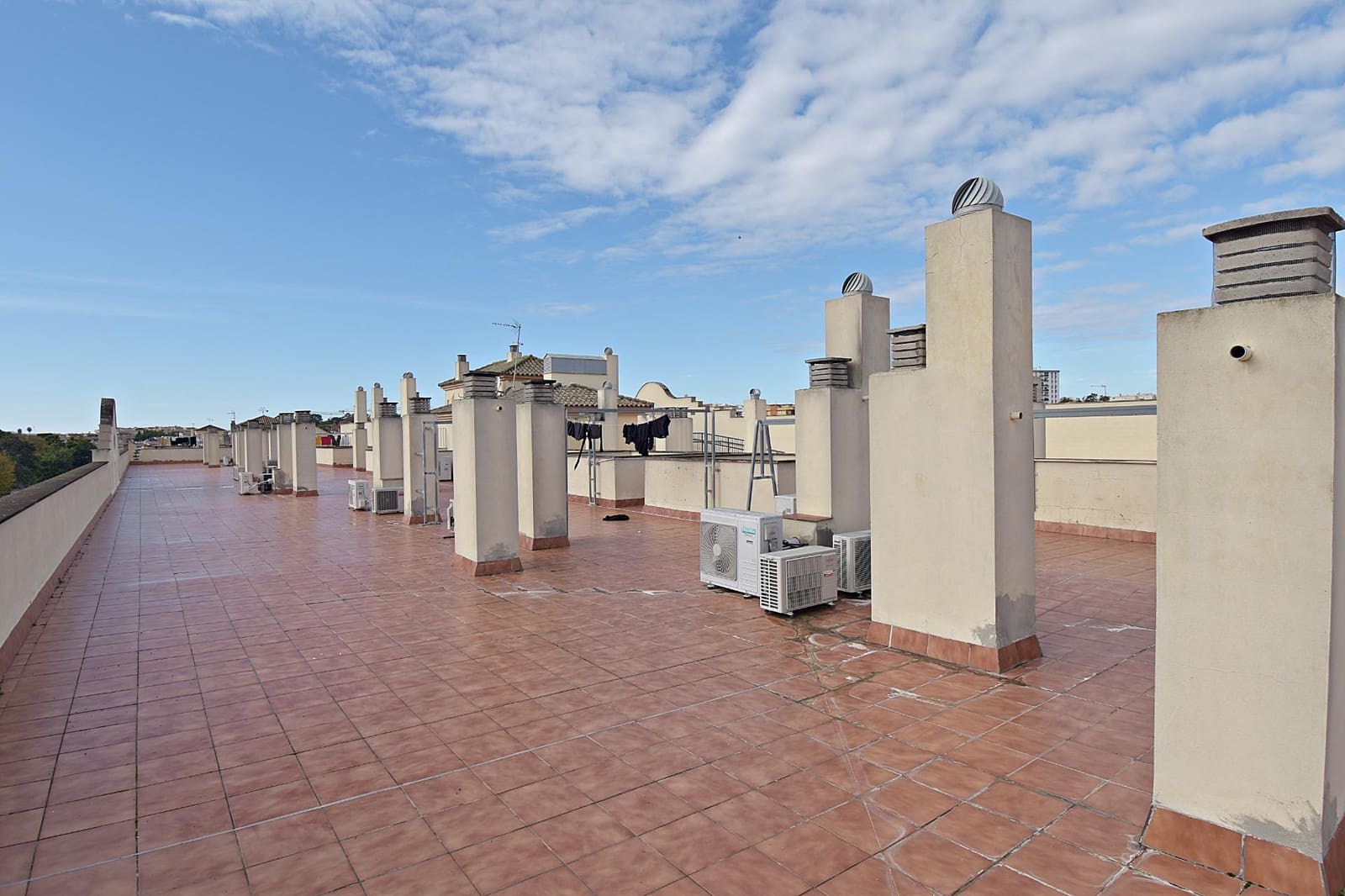 2 sovrum Lägenhet till salu i Jerez de la Frontera med pool garage - 190 000 € (Ref: 9476109)