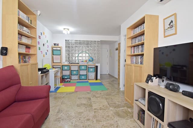 2 bedroom Flat for sale in Jerez de la Frontera with pool garage - € 190,000 (Ref: 9491315)