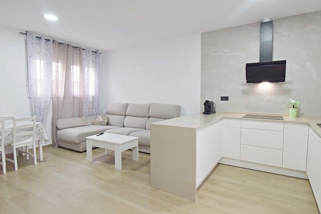 3 chambre Villa/Maison à vendre à Jerez de la Frontera - 210 000 € (Ref: 9568648)