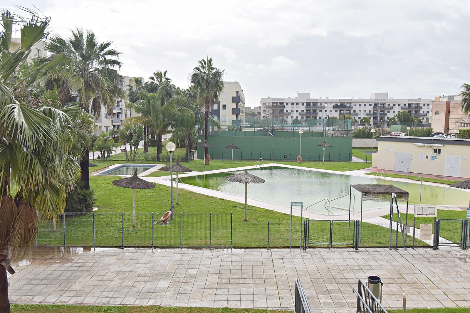 3 bedroom Flat for sale in Jerez de la Frontera - € 250,000 (Ref: 9574626)
