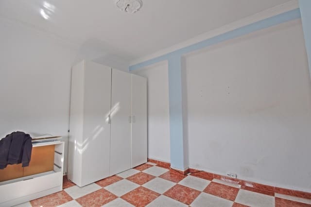 4 quarto Apartamento para venda em Jerez de la Frontera - 80 000 € (Ref: 9648105)
