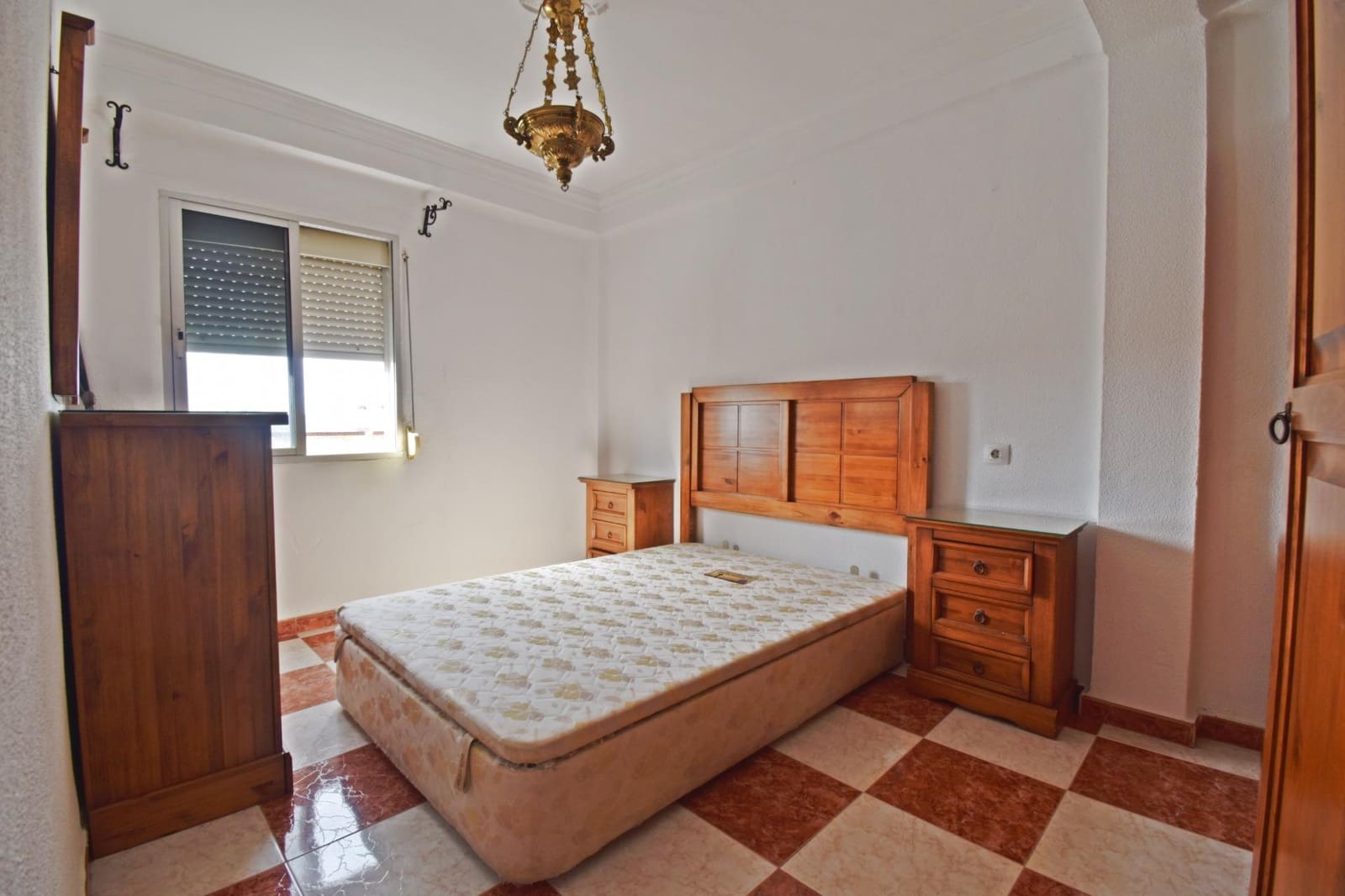 4 quarto Apartamento para venda em Jerez de la Frontera - 80 000 € (Ref: 9648105)