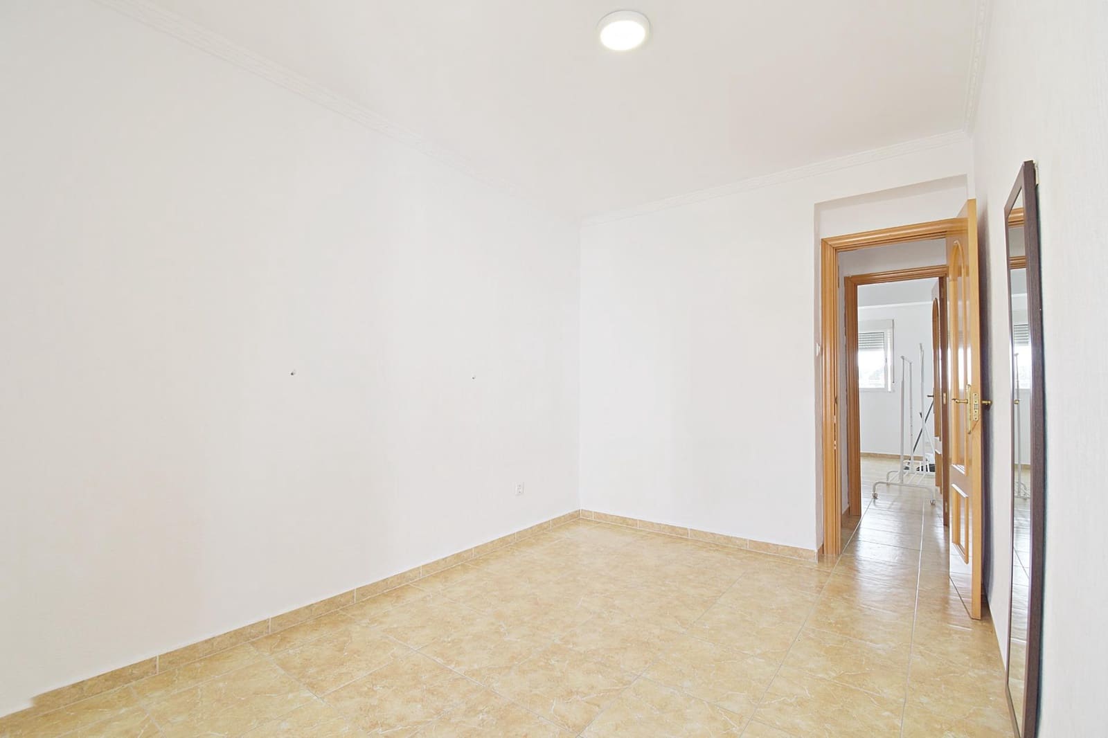 3 slaapkamer Flat te koop in Jerez de la Frontera - € 99.000 (Ref: 9666493)