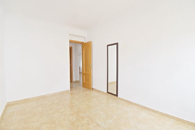 3 slaapkamer Flat te koop in Jerez de la Frontera - € 99.000 (Ref: 9666493)