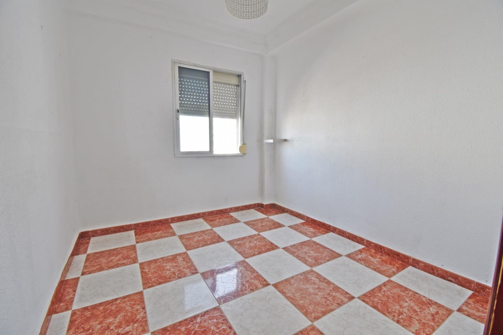 4 soveværelse Lejlighed til salg i Jerez de la Frontera - € 80.000 (Ref: 9695335)