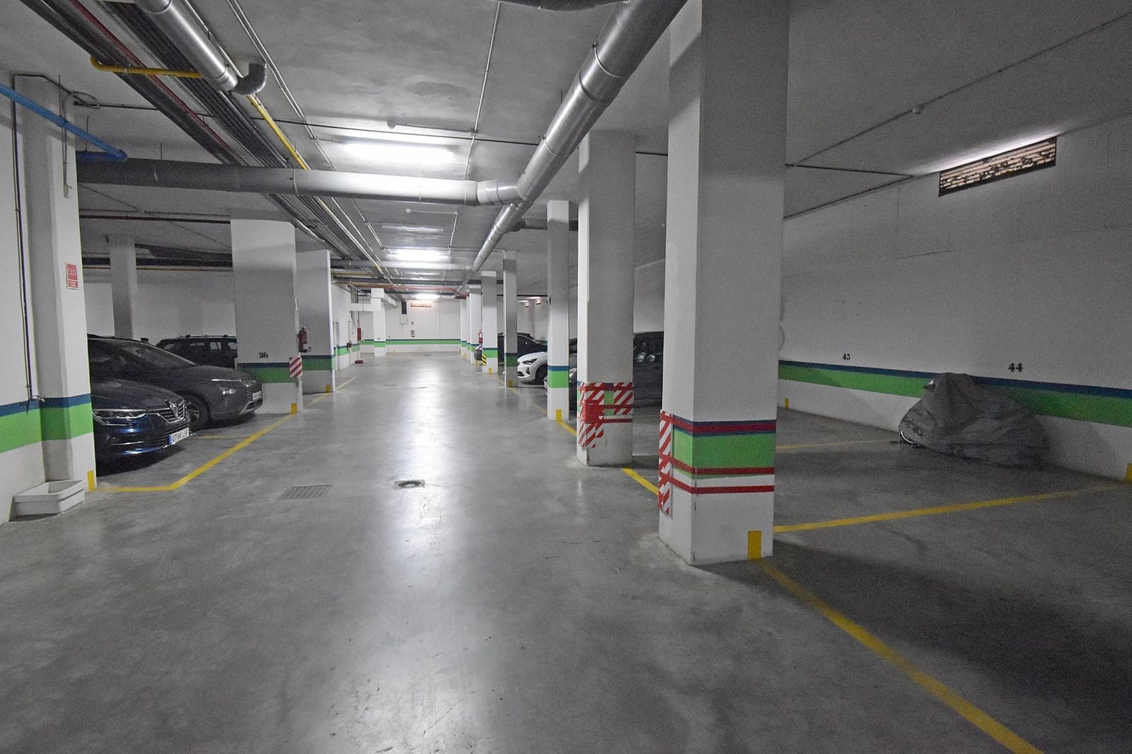 4 bedroom Flat for sale in Jerez de la Frontera with garage - € 270,000 (Ref: 9770660)