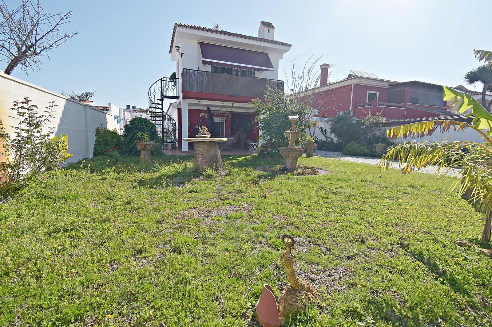 4 bedroom Villa for sale in El Puerto de Santa Maria - € 750,000 (Ref: 9806472)