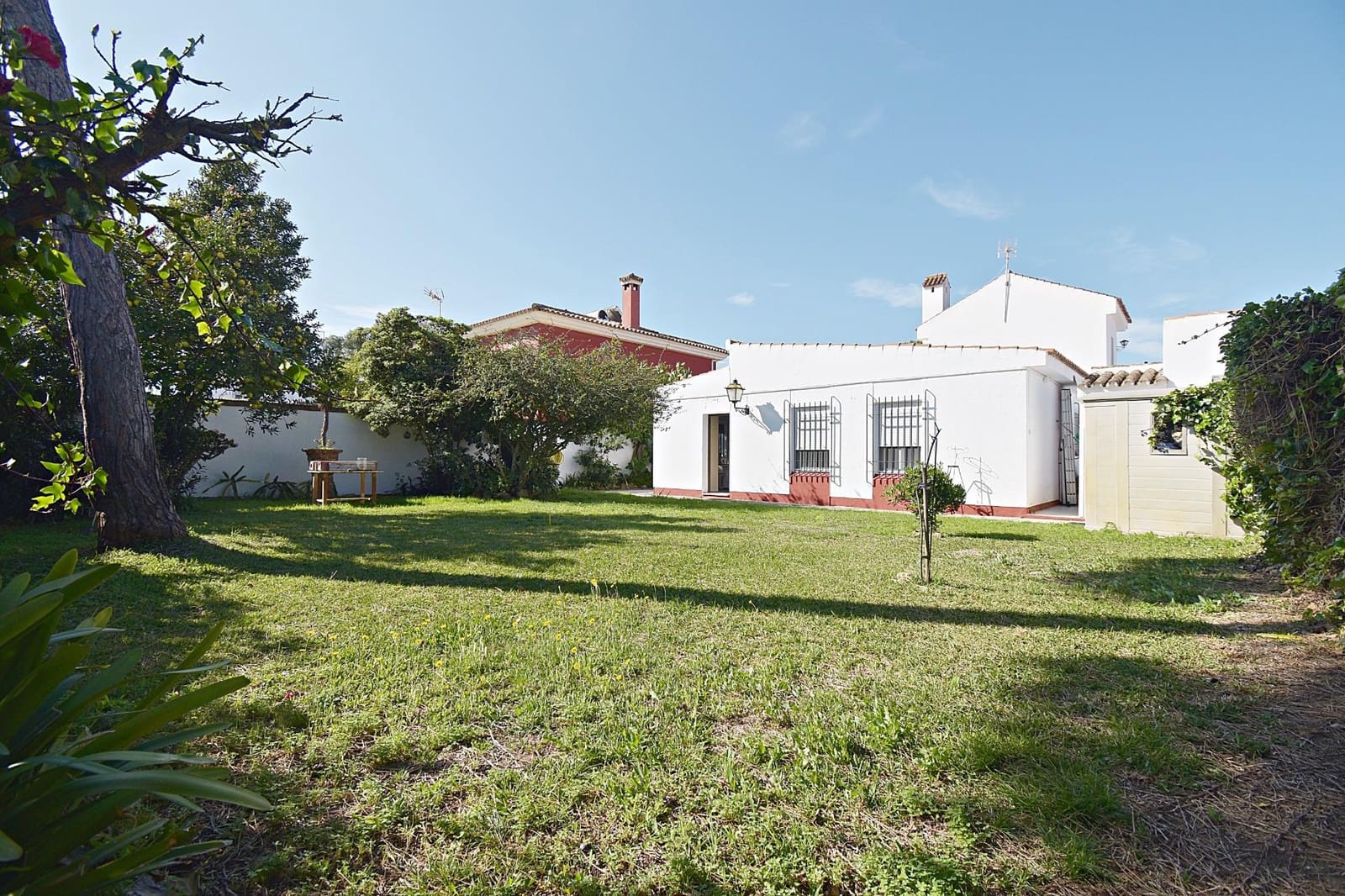 4 bedroom Villa for sale in El Puerto de Santa Maria - € 750,000 (Ref: 9806472)