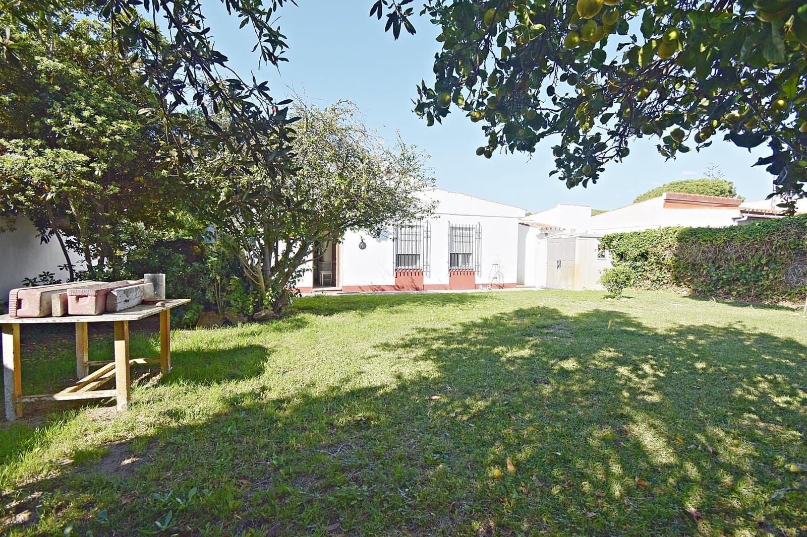 4 bedroom Villa for sale in El Puerto de Santa Maria - € 750,000 (Ref: 9806472)