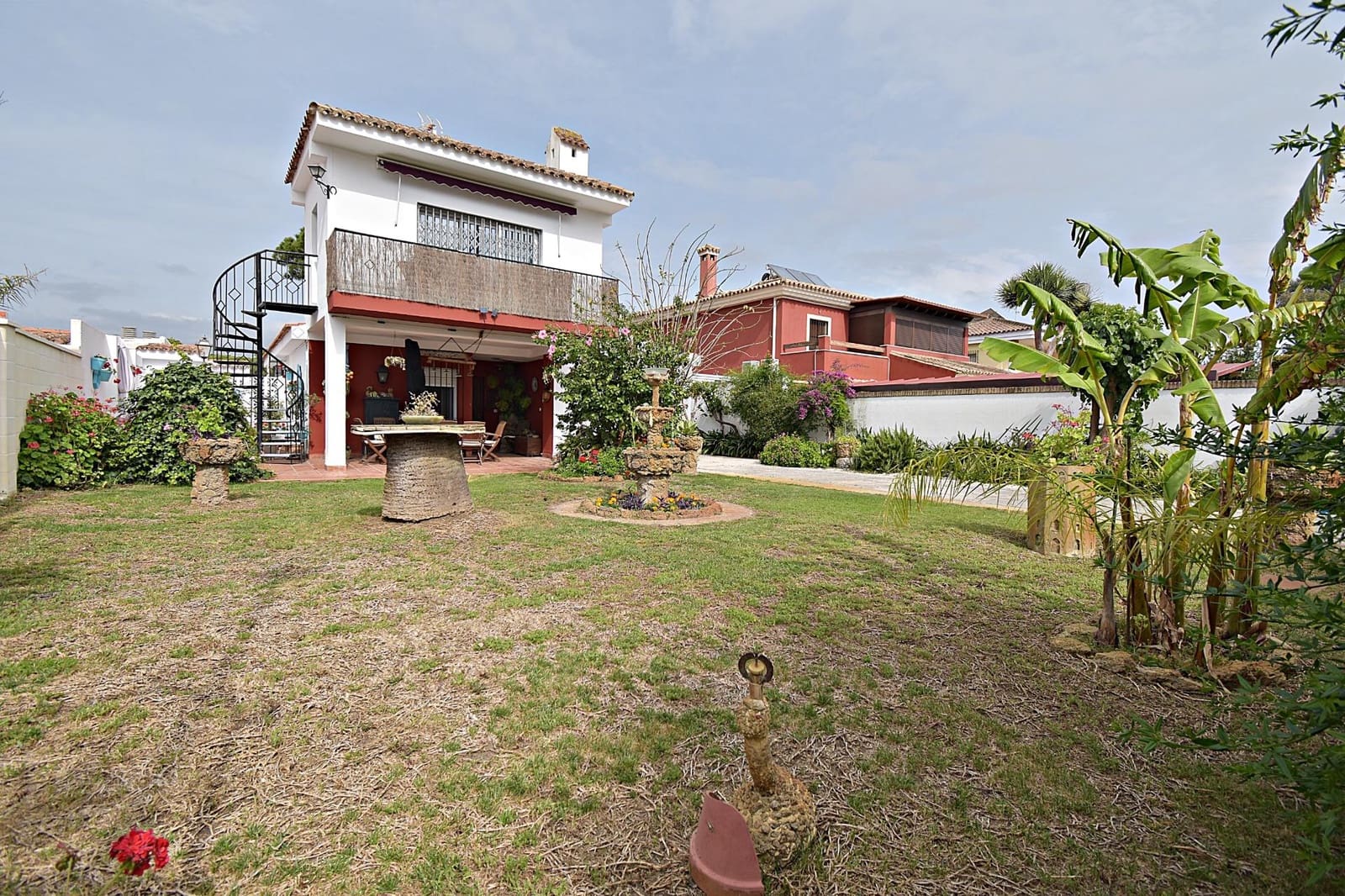 4 slaapkamer Villa te koop in El Puerto de Santa Maria - € 700.000 (Ref: 9806472)