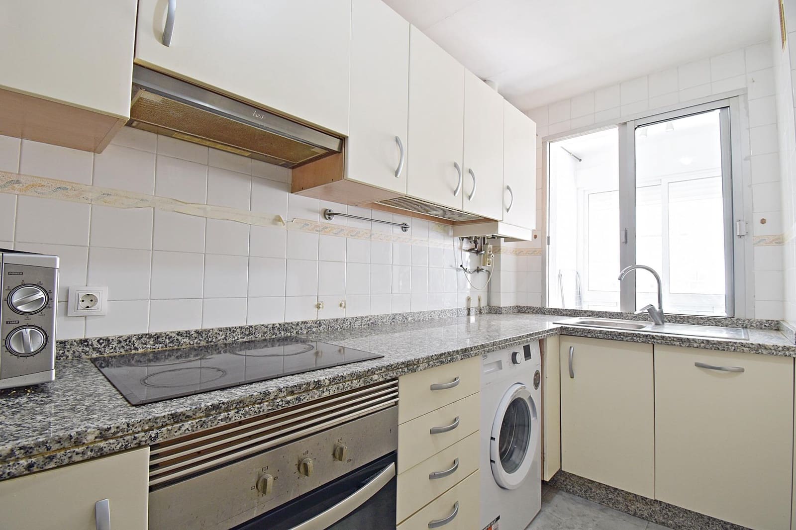 2 sypialnia Mieszkanie na sprzedaż w Jerez de la Frontera - 180 000 € (Ref: 9811576)
