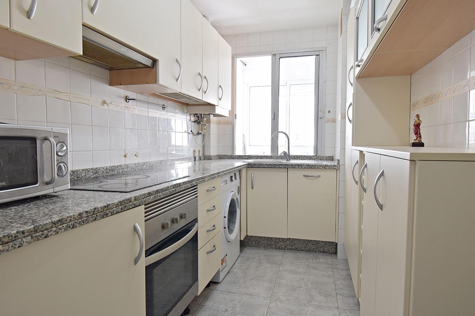 2 sypialnia Mieszkanie na sprzedaż w Jerez de la Frontera - 180 000 € (Ref: 9811576)