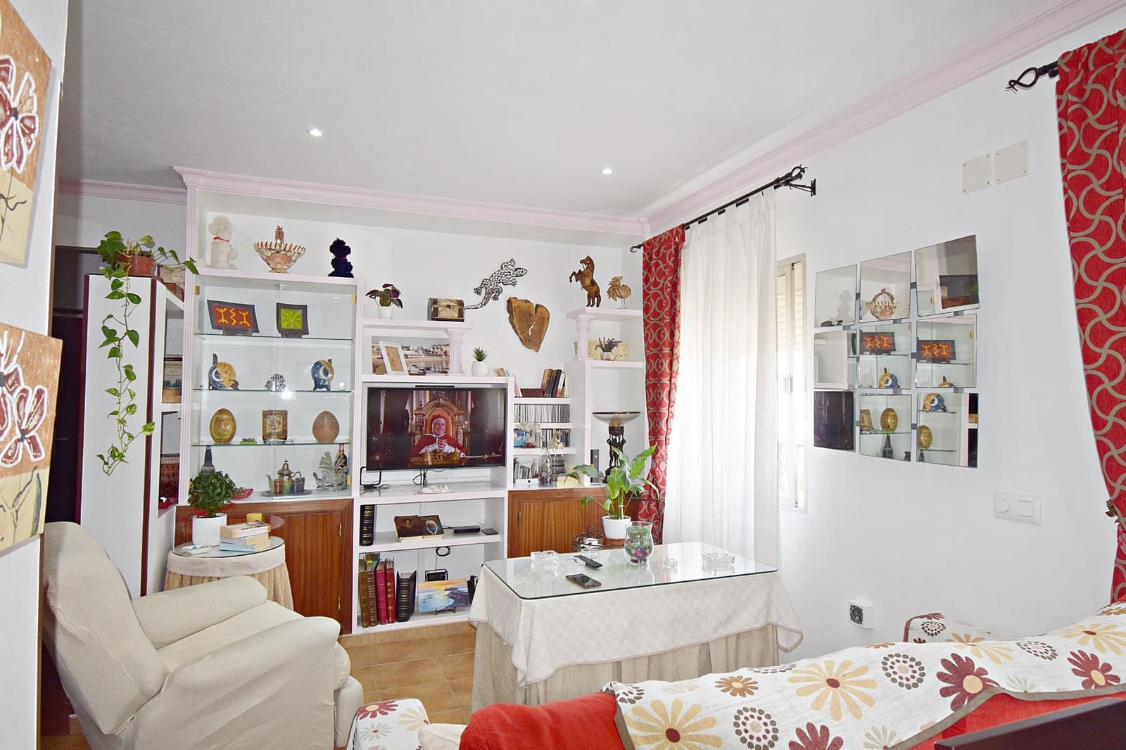 2 bedroom Flat for sale in Jerez de la Frontera - € 124,900 (Ref: 9811577)