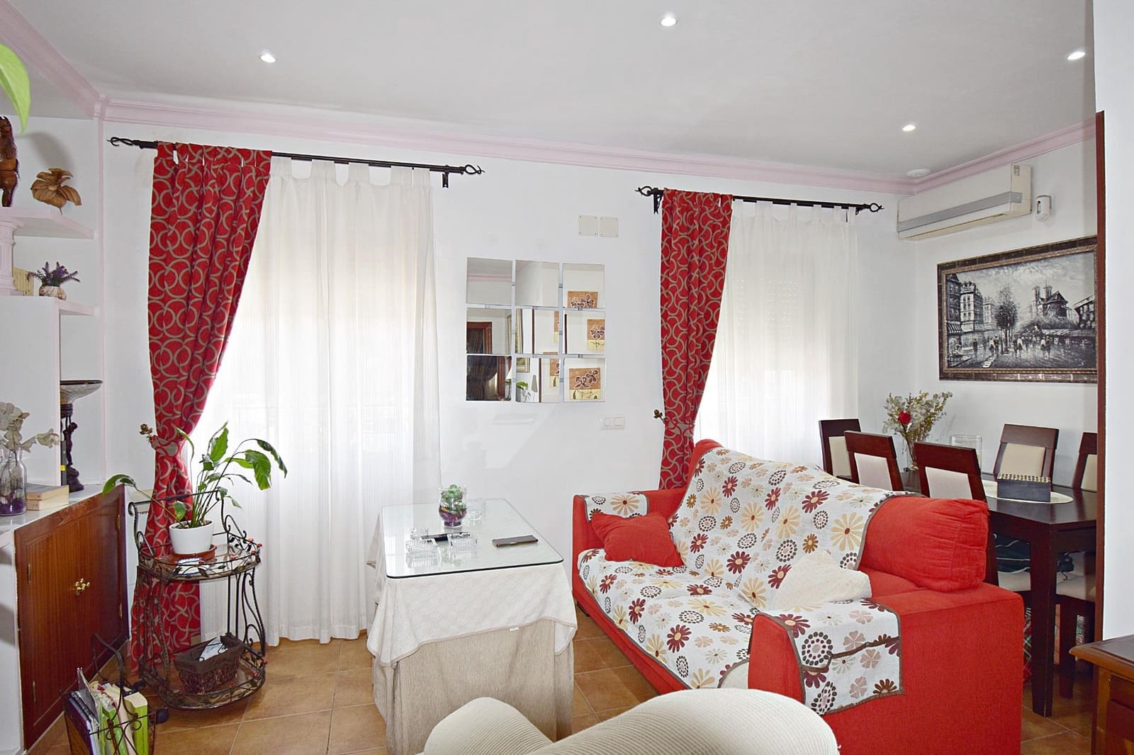2 bedroom Flat for sale in Jerez de la Frontera - € 124,900 (Ref: 9811577)