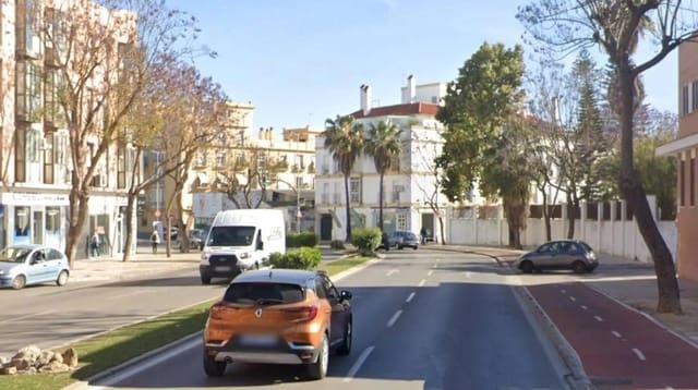 4 soveværelse Lejlighed til salg i Sanlúcar de Barrameda - € 254.900 (Ref: 9820504)
