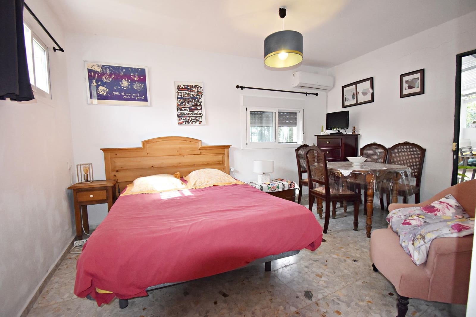 Casa de 4 habitaciones en Jerez de la Frontera en venta - 180.000 € (Ref: 9825255)