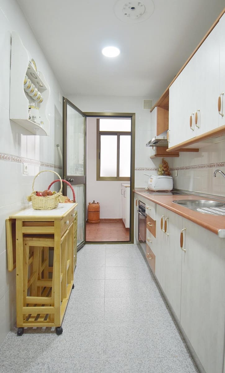 2 quarto Apartamento para venda em Jerez de la Frontera com piscina - 180 000 € (Ref: 9884807)