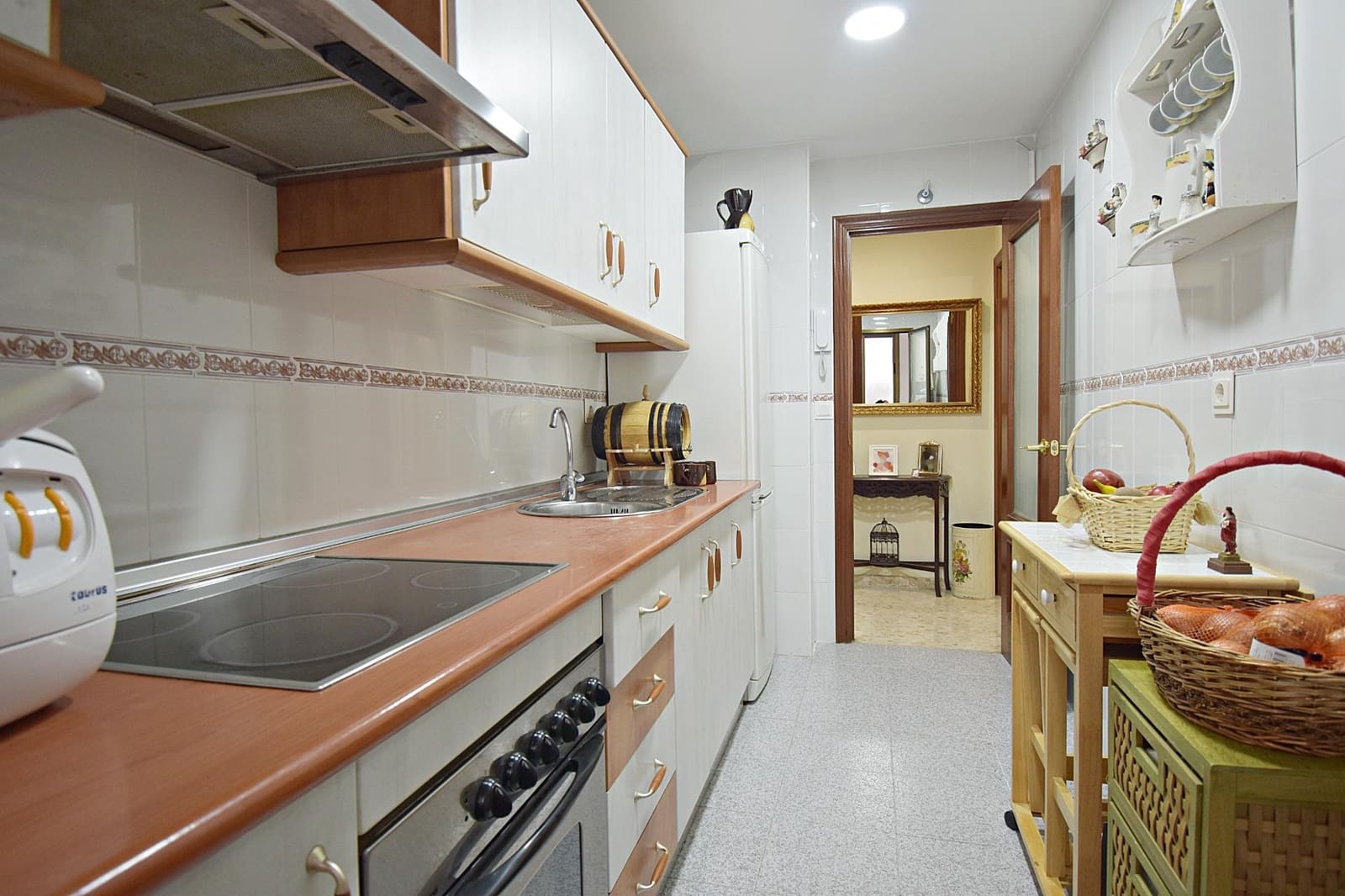 2 quarto Apartamento para venda em Jerez de la Frontera com piscina - 180 000 € (Ref: 9884807)