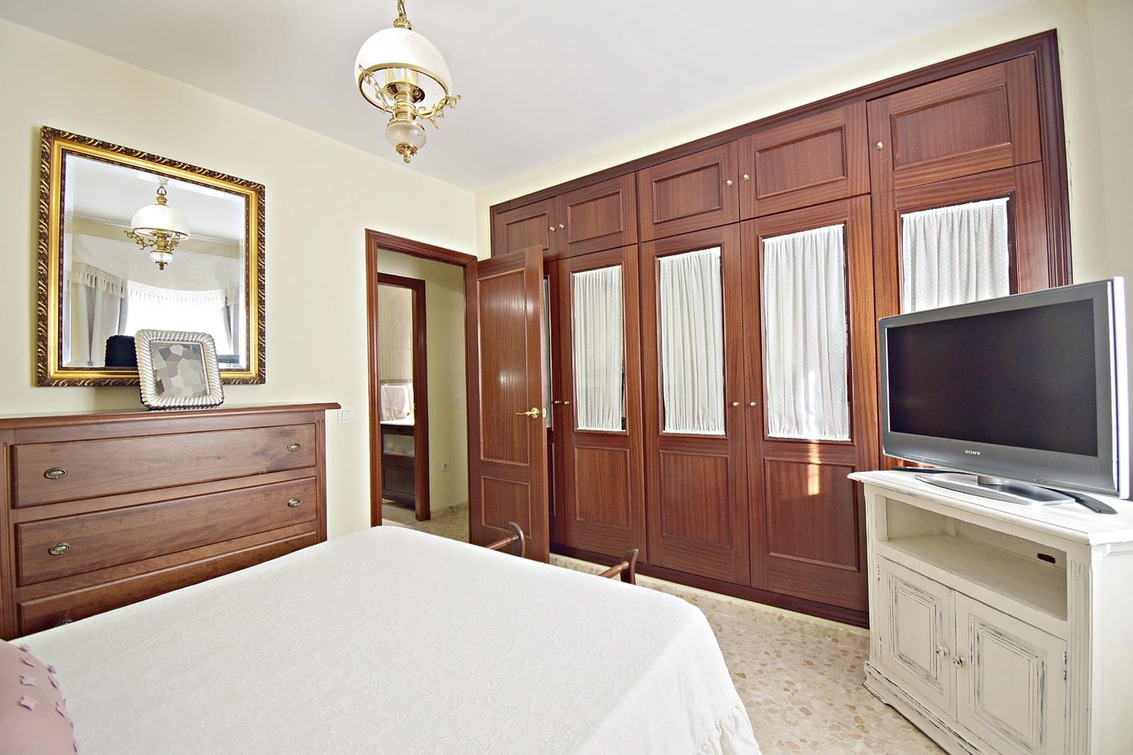 2 quarto Apartamento para venda em Jerez de la Frontera com piscina - 180 000 € (Ref: 9884807)