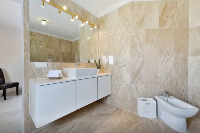 8 soverom Villa til salgs i Nuestra Senora de Jesus med svømmebasseng garasje - € 2 695 000 (Ref: 9113583)