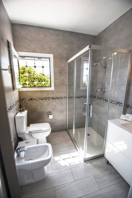 8 soverom Villa til salgs i Nuestra Senora de Jesus med svømmebasseng garasje - € 2 695 000 (Ref: 9113583)