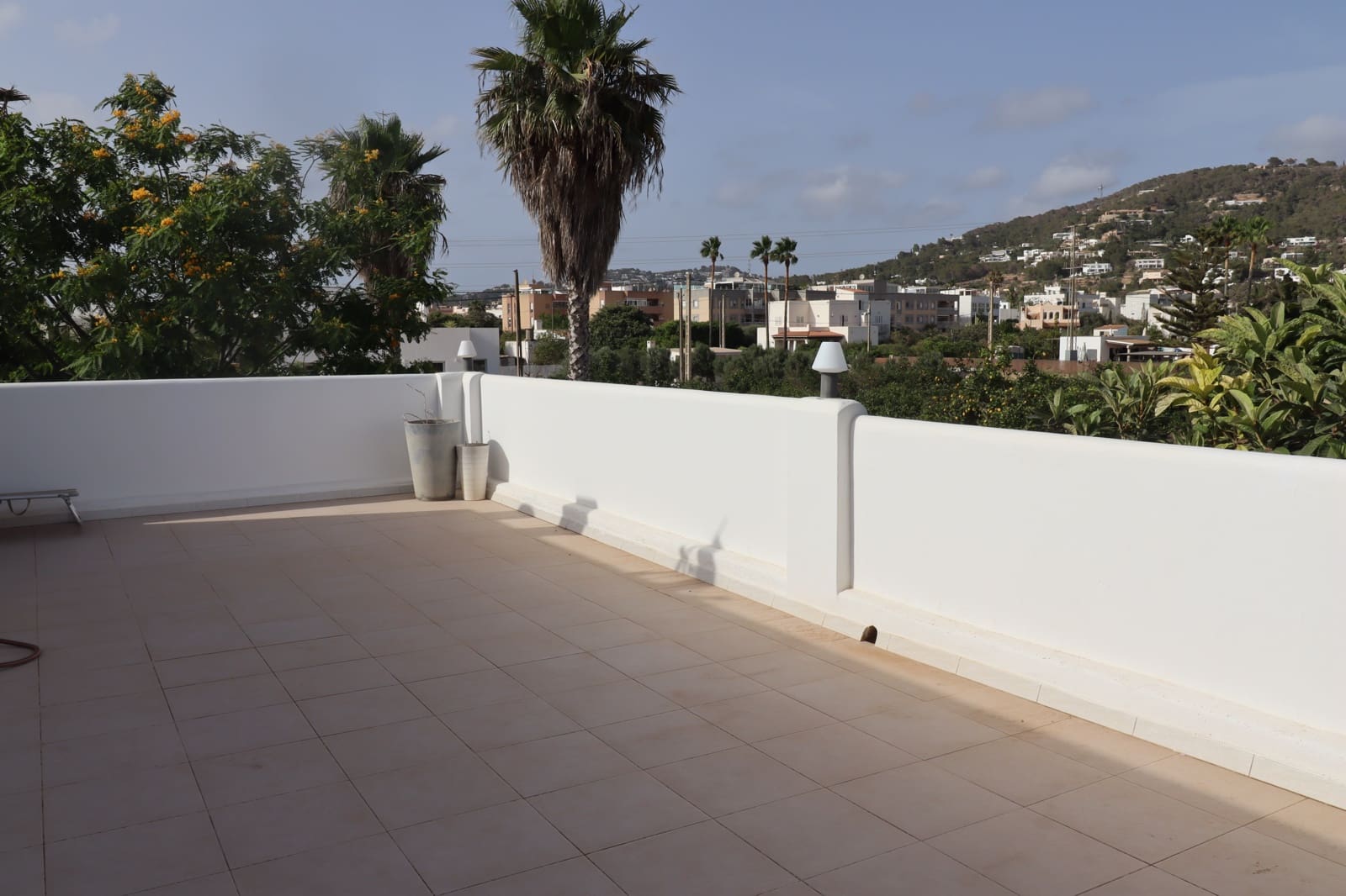 8 soverom Villa til salgs i Nuestra Senora de Jesus med svømmebasseng garasje - € 2 695 000 (Ref: 9113583)