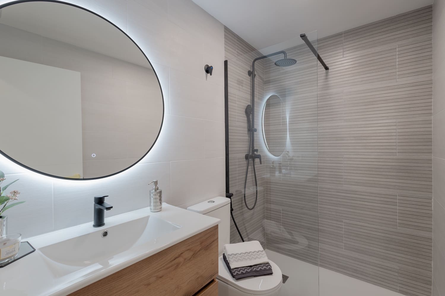 2 soveværelse Lejlighed til salg i Valencia by - € 825.000 (Ref: 9357019)