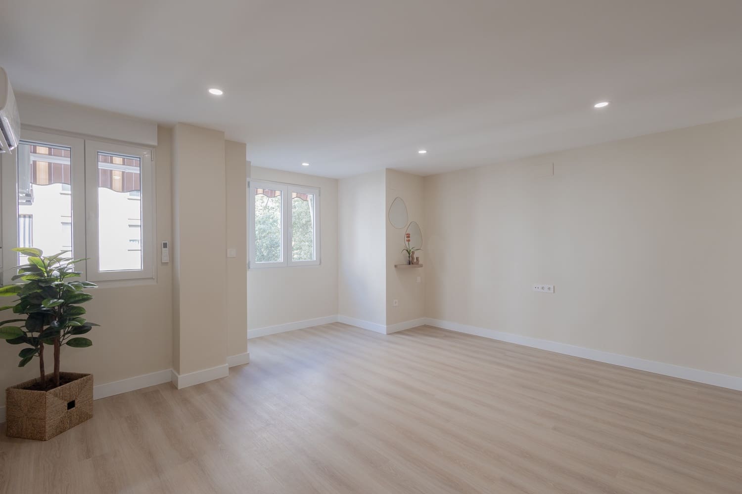 2 soveværelse Lejlighed til salg i Valencia by - € 825.000 (Ref: 9357019)