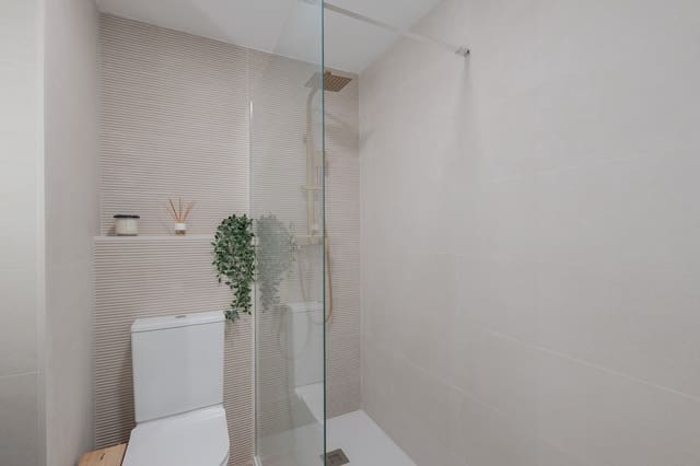 2 chambre Appartement à vendre à Cabanyal-Canyamelar, Valence ville - 825 000 € (Ref: 9357019)