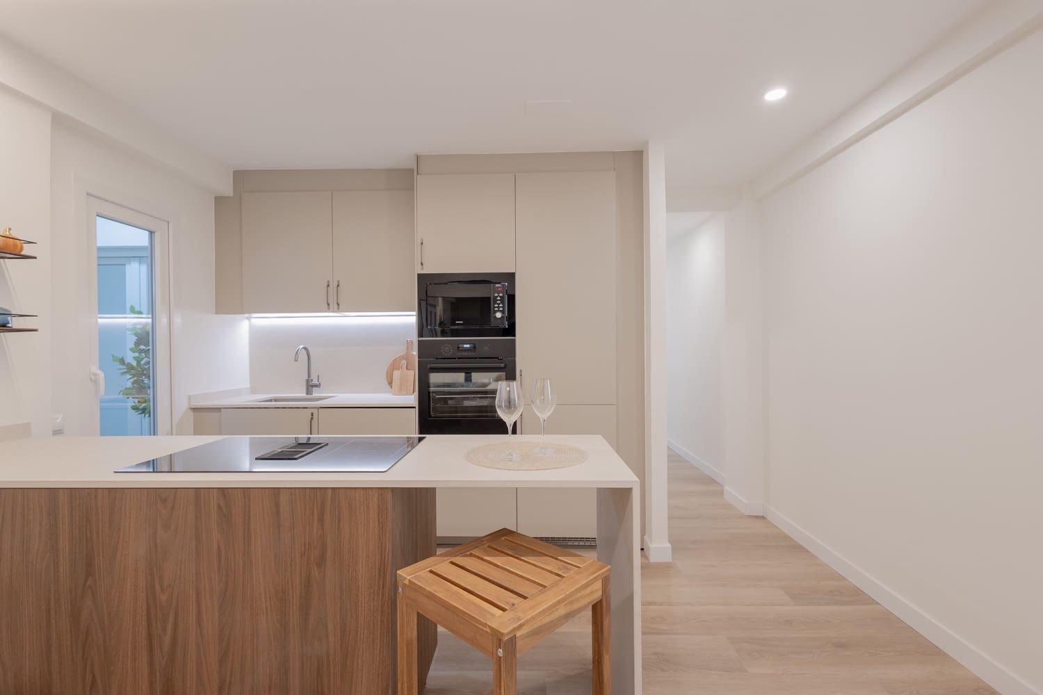 2 bedroom Apartment for sale in Valencia city - € 400,000 (Ref: 9519373)