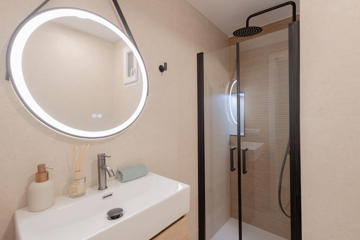 2 bedroom Apartment for sale in Valencia city - € 400,000 (Ref: 9519373)